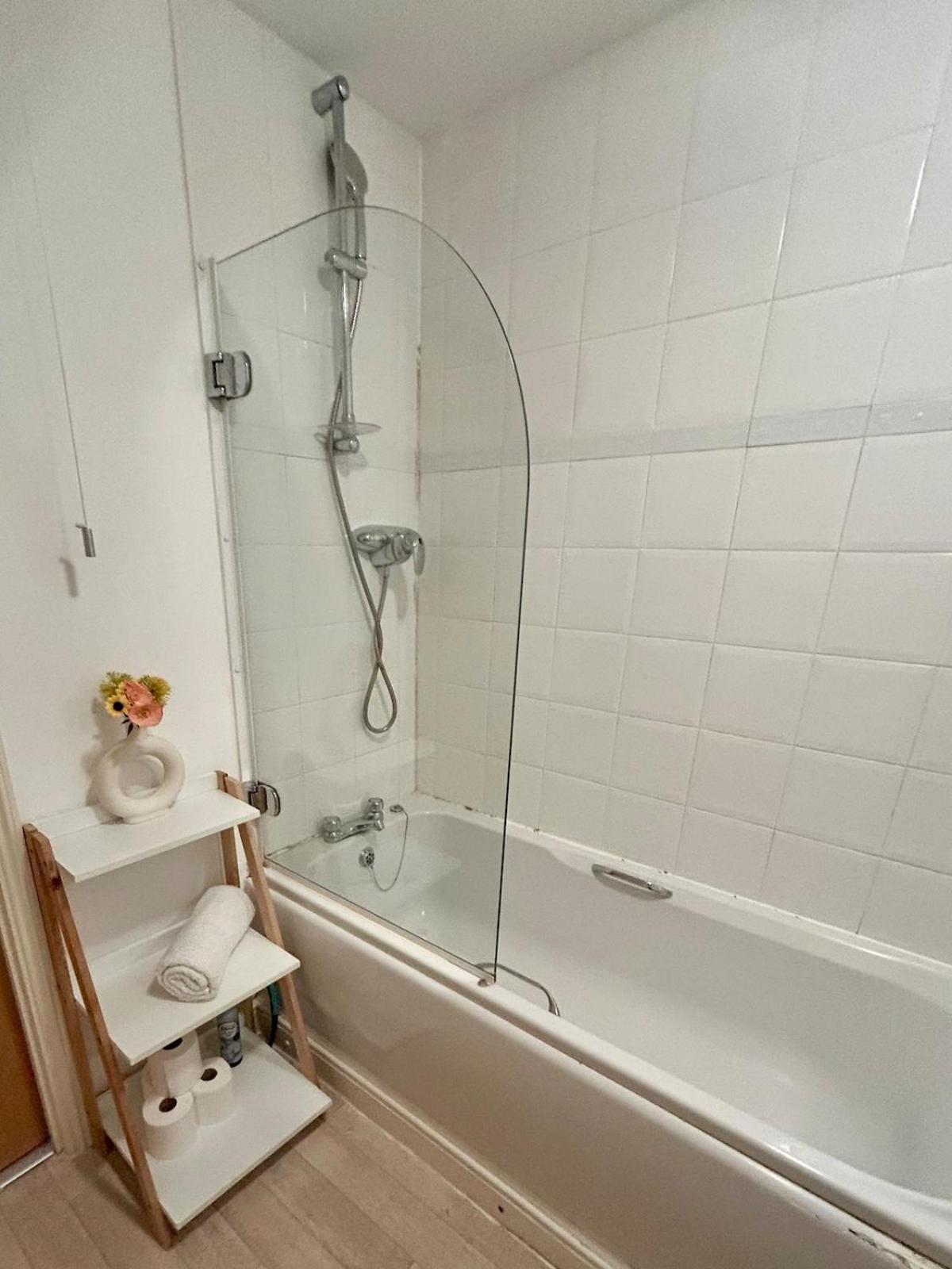 Bingley Retreat Apartment แคนเทอร์เบอรี ภายนอก รูปภาพ